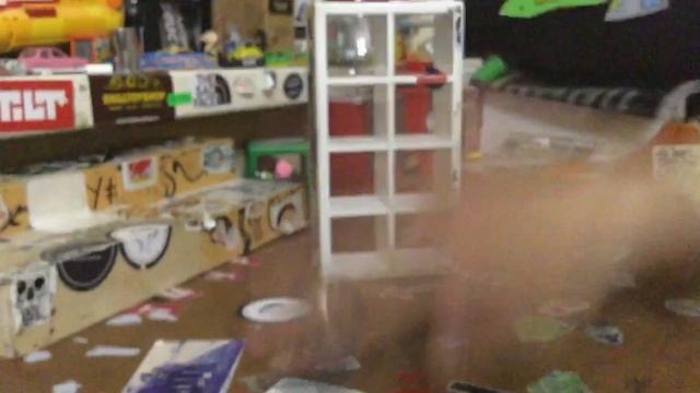 КАК СДЕЛАТЬ ОЛЛИ НА ФИНГЕР БОРДЕ? ( обучалка по фб, как быстро сделать Олли) смотреть онлайн