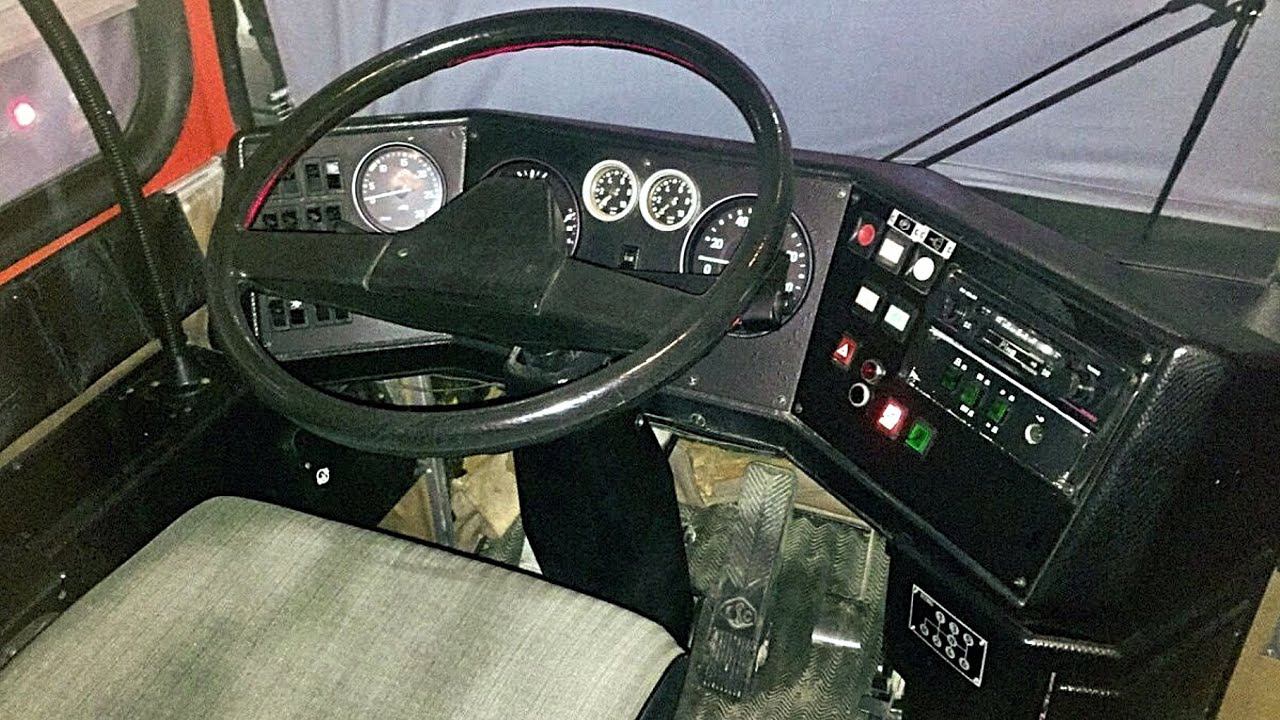 Под Краснодаром обнаружили НОВЫЙ 30-летний автобус «Икарус» его выставили на продажу за 15 млн руб смотреть онлайн