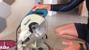 Торцовочная пила MAKITA LS 1040 N Видеоотзыв (обзор) Игоря