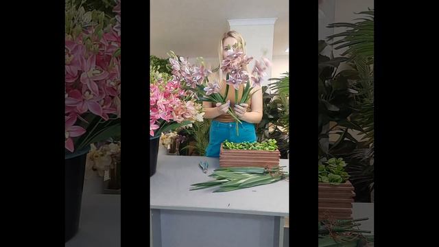 Искусственный цветок в кашпо смотреть онлайн