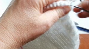 Штанишки новорожденному ребенку спицами 56/62. Часть 1.