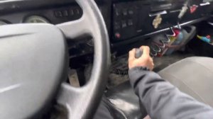 ПЕРЕКЛЮЧЕНИЕ КПП на КАМАЗе 55111. КАК ПОДНЯТЬ КУЗОВ НА САМОСВАЛЕ КАМАЗ 55111? Видео для начинающих