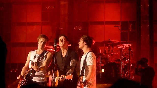 NO WORRIES MCFLY 20TH APRIL HAMMERSMITH APOLLO HQ FULL SONG смотреть онлайн