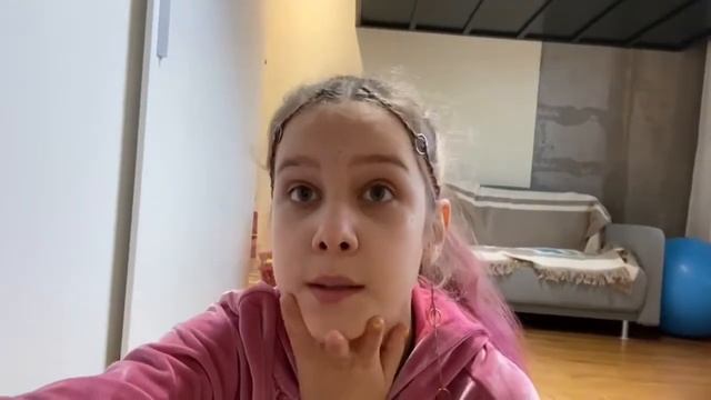 \\МОЙ ВЫХОДНОЙ\\НОЧЕВКА С ПОДРУГОЙ\\МАСТЕР КЛАСС ПО ТАНЦАМ\\ смотреть онлайн