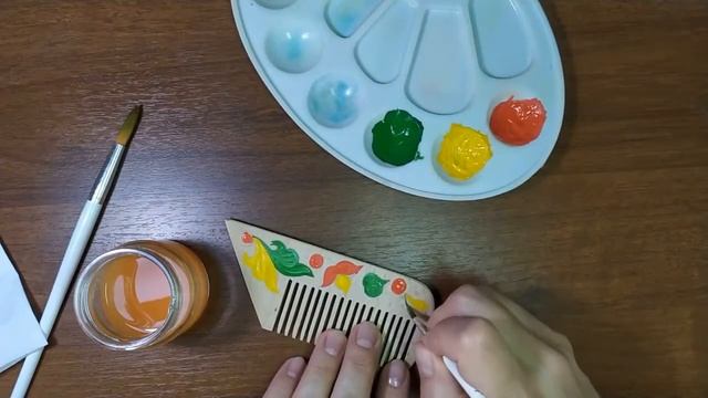 Мастер-класс по росписи деревянной расчески. Северодвинская роспись. смотреть онлайн