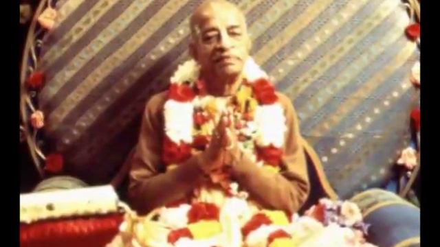 Prabhupada 0045 - Объект познания называется "гйейам" смотреть онлайн