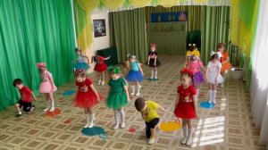 Танец "Вместе будем на планете"