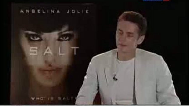 "Солт": Эксклюзивное интервью Анжелины Джоли каналу "Россия 24" смотреть онлайн