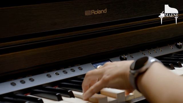 Roland HP704 - Digital piano review (Nederlands) смотреть онлайн