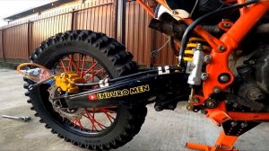 ЗАДНИЙ ТОРМОЗ НА ЭНДУРО / ПРОКАЧКА / ТОРМОЗНАЯ МАШИНКА С ВЫНОСНЫМ БАЧКОМ