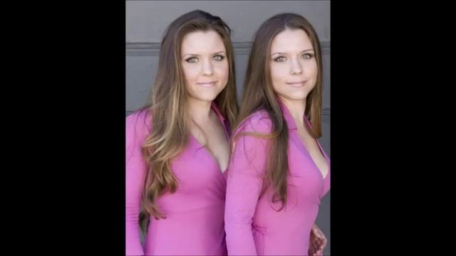 Python's Paradise #136 - 2017-05-06: Tiffany and Krystle Mataras Interview смотреть онлайн