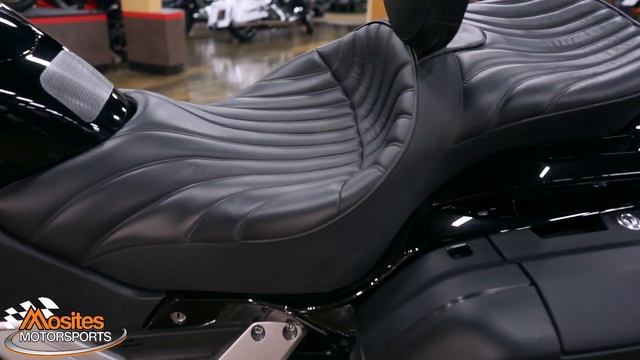 2014 Honda CTX1300 H40696A CTX1300 смотреть онлайн
