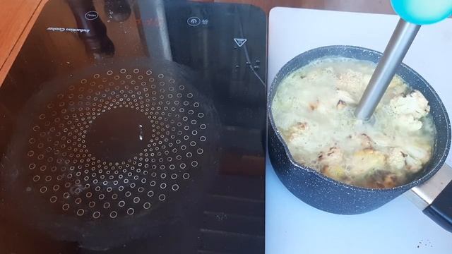 Суп из цветной капусты! Это мой любимый суп! Очень ароматный и со вкусом дымка смотреть онлайн