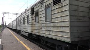 Электровоз ВЛ80С-884/895 с электровозом 2ЭС4К-050 и грузовым поездом