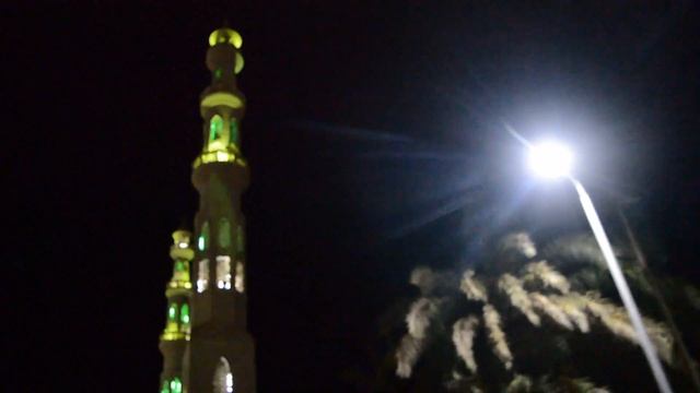 Marina Boulevard, Sheraton Street, Alleys - Hurghada Egypt by Night, See and Do смотреть онлайн