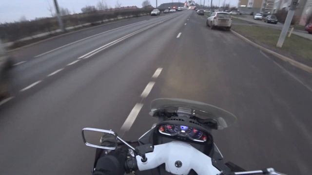 Прокатился на sym 400 после большой работы над ним. смотреть онлайн