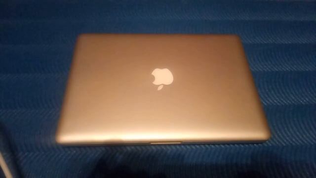 Macbook Pro MD101