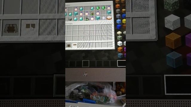 УКРАЛИ У ЖИТЕЛЯ МНОГО СТАКОВ АЛМАЗНЫХ блоков (майнкрафт) (mods) смотреть онлайн