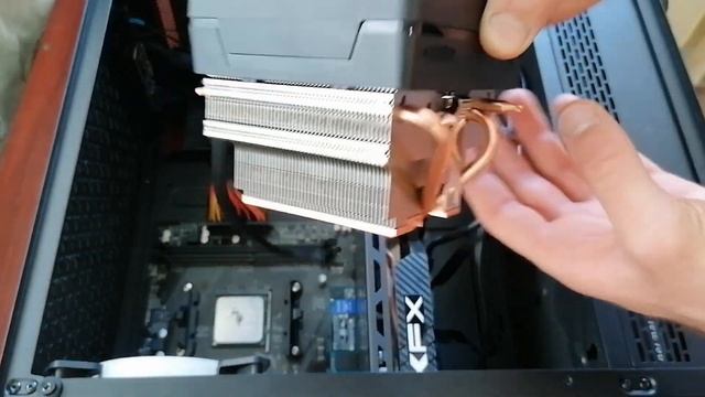 Upgrading My CPU Cooler | AMD Wraith Prism смотреть онлайн