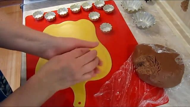 #сладкая_выпечка #пирожные #вкуснаявыпечка Миньоны,пирожные из песочного теста и вкусной начинкой. смотреть онлайн