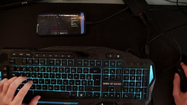 Minecraft Java Edition on a phone смотреть онлайн