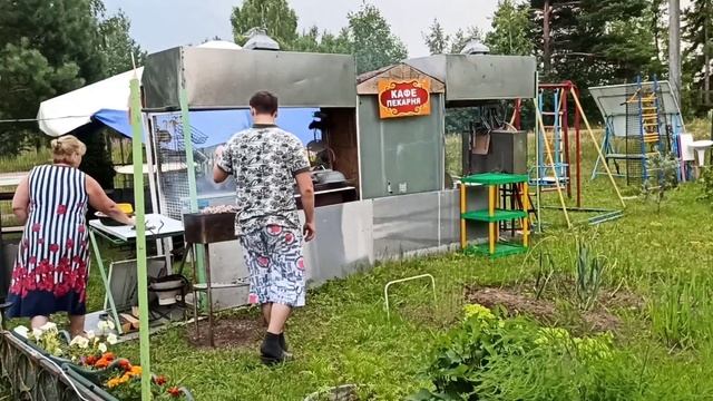 У нас ремонт. Наш огород смотреть онлайн