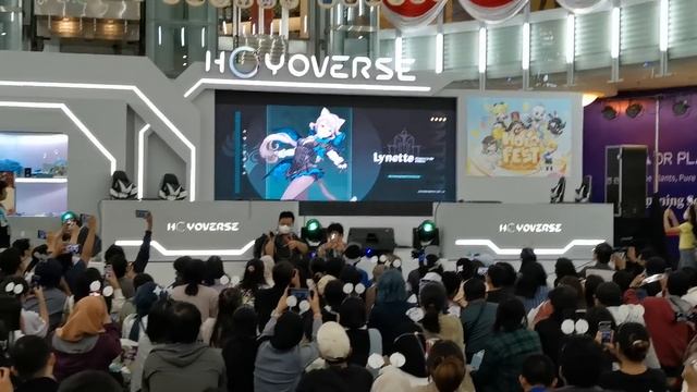 HoYoFest Genshin Impact 4.0 Fountaine Trailer Reaction Clip смотреть онлайн