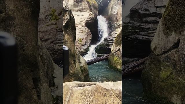 Адам и Ева Водопад смотреть онлайн