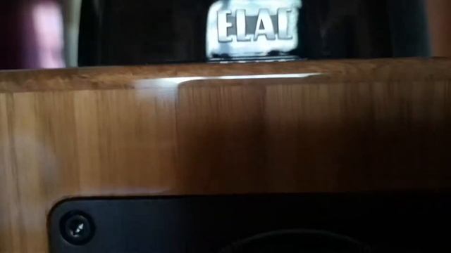 Elac FS 407 + 4pi  Onkyo Tx Rz3100 + Questyle CMA600i + Inakustik Reference Power Station AC 3500P