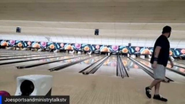 Friday night bowling #4 смотреть онлайн