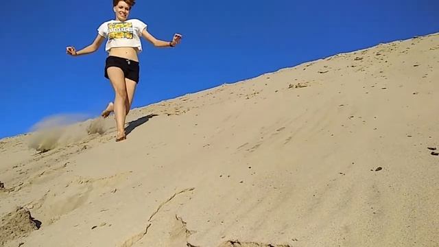 Песчаные барханы города Покрова. Pokrov. The Dream City. Down the Sand Hill. смотреть онлайн
