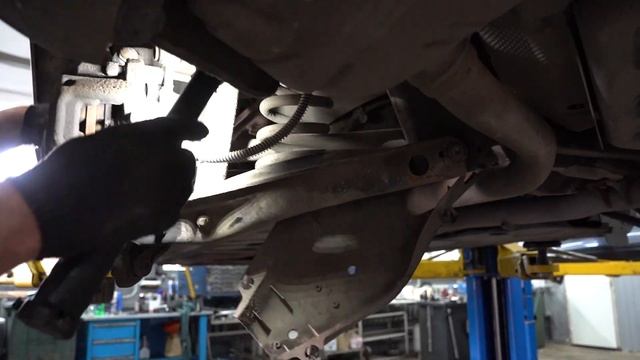 Хромает подвеска Мерседеса? Mercedec-Benz W204 / Пневмоподушки BlackStone