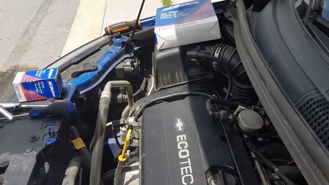 COMO HACER AFINACION | CAMBIO DE BUJIAS, FILTROS Y ACEITE | CHEVROLET SONIC смотреть онлайн