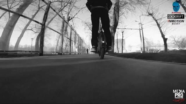 Inmotion V10F & Fantomas смотреть онлайн
