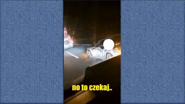 O co Chodzi z białym Porsche? Wypadek samochodowy który stał się Viralem. смотреть онлайн