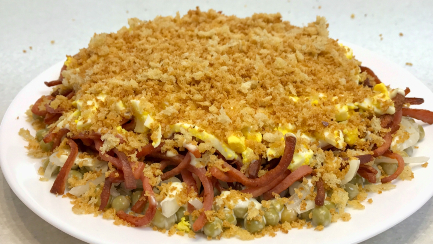 Салат Гнездо. Сытный и вкусный салат с колбасой.mp4 смотреть онлайн