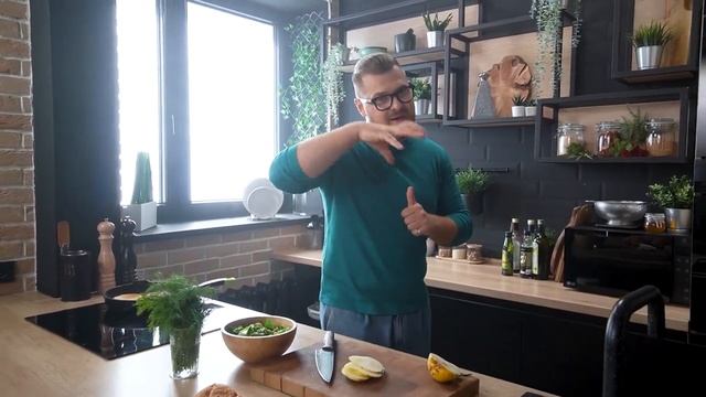 Такой бургер вы точно не пробовали! | Домашний фастфуд за 15 минут | Свиной бургер с грушей и сыром смотреть онлайн