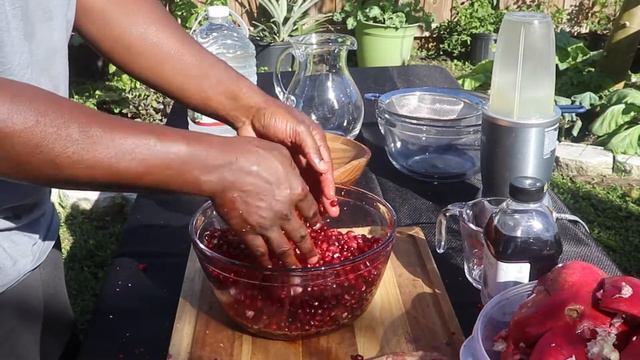 How To Make Pomegranate Juice | Fast Way смотреть онлайн