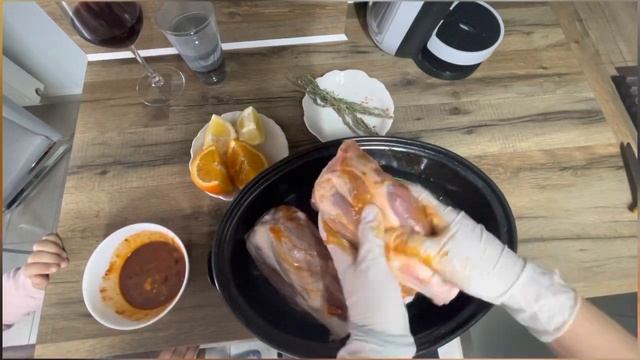 Свиная рулька, запеченная в духовке. #свинаярулька#рецепт #мясныеблюда . смотреть онлайн