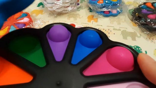 Pop It. Вечная пупырка. Антистресс Поп ит. смотреть онлайн