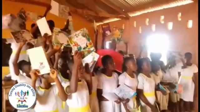 REACT DONATES TO NKAWKAW ST. JOHN’S R/C BASIC SCHOOL IN GHANA смотреть онлайн