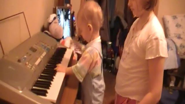 Юные таланты.avi смотреть онлайн