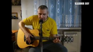 "Нинка как картинка с фраером гребет" -  песня под гитару