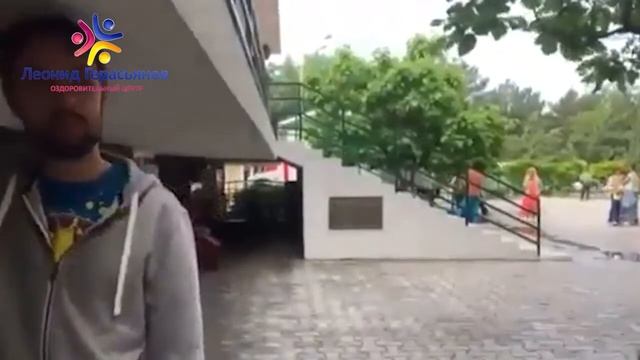 Как Антон вырос на пол головы смотреть онлайн