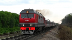 ТЭП70БС-251 со скорым поездом «Дневной экспресс» Пенза — Москва