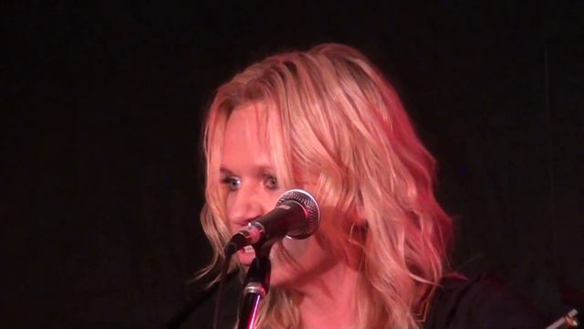 Beccy Cole - Rockabilly Fever смотреть онлайн