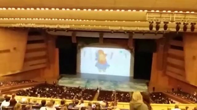 Новогодние каникулы в Москве. Кремлевская ёлка. 2 смотреть онлайн