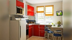 Дизайн маленькой кухни в Хрущевке. Как разместить холодильник на 5 кв. м| Small Kitchen Ideas