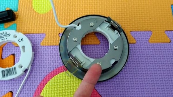 Замена патрона _ цоколя на светильнике GX53