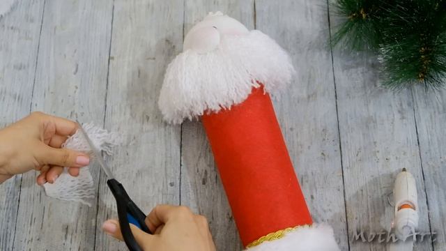 Вы не поверите, но этого Санту я сделала без единого шва??❄️Санта Клаус из фетра и баночки от чипсо смотреть онлайн